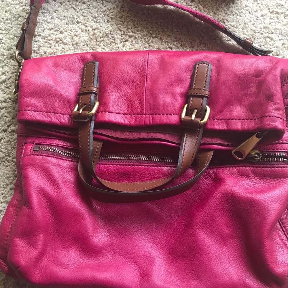 Fossil Magenta Leather Explorer Tote Bag Fold over